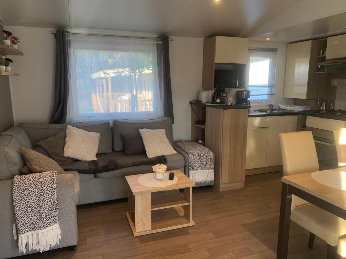 Mobil-Home 4 Etoiles Avec Piscine Proche De Blois オンザン エクステリア 写真