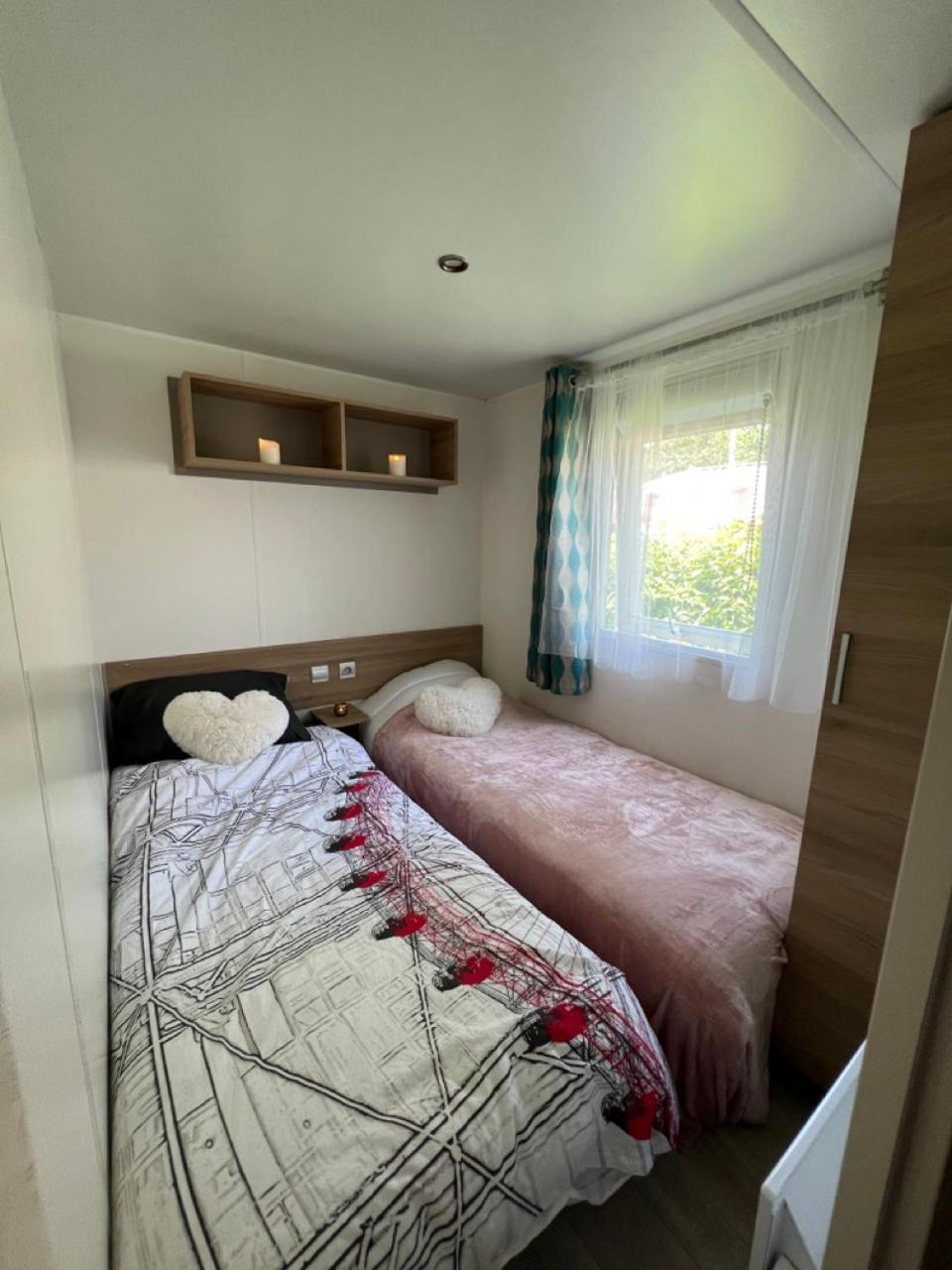 Mobil-Home 4 Etoiles Avec Piscine Proche De Blois オンザン エクステリア 写真