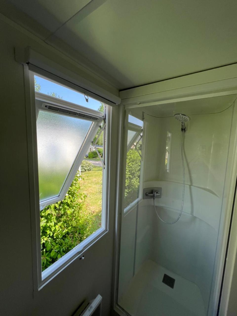 Mobil-Home 4 Etoiles Avec Piscine Proche De Blois オンザン エクステリア 写真