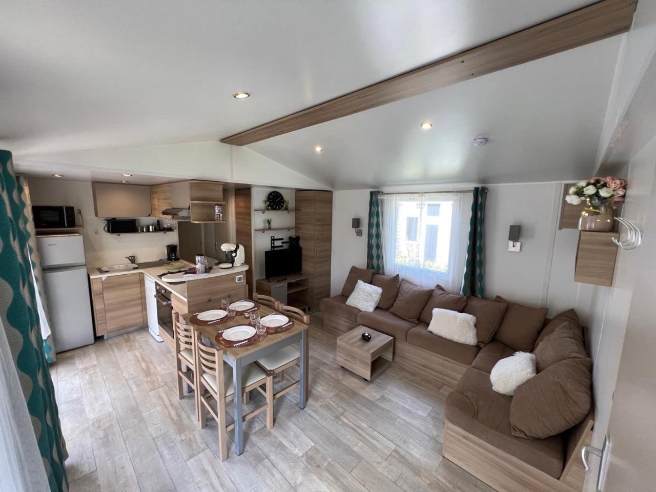 Mobil-Home 4 Etoiles Avec Piscine Proche De Blois オンザン エクステリア 写真