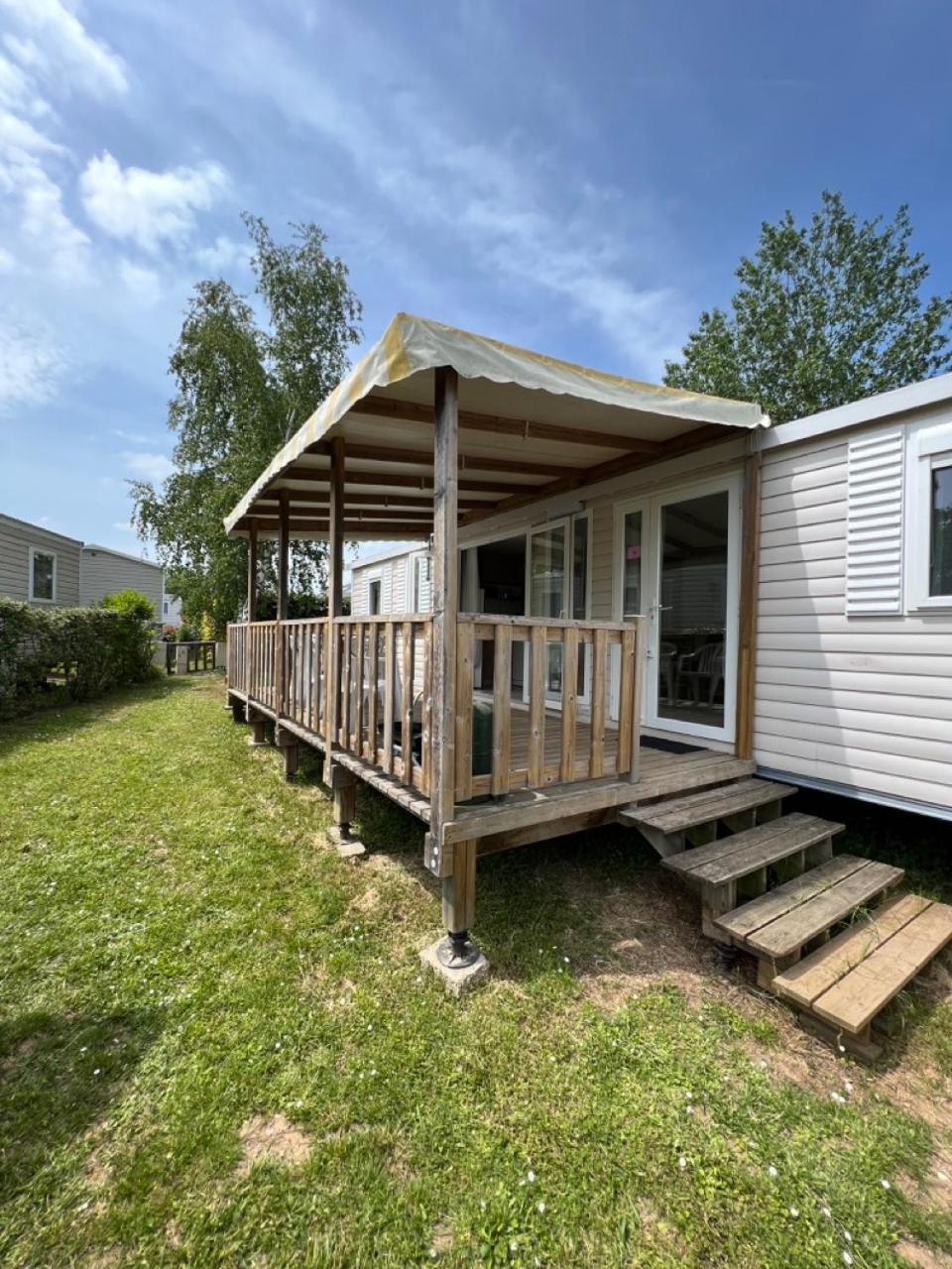 Mobil-Home 4 Etoiles Avec Piscine Proche De Blois オンザン エクステリア 写真